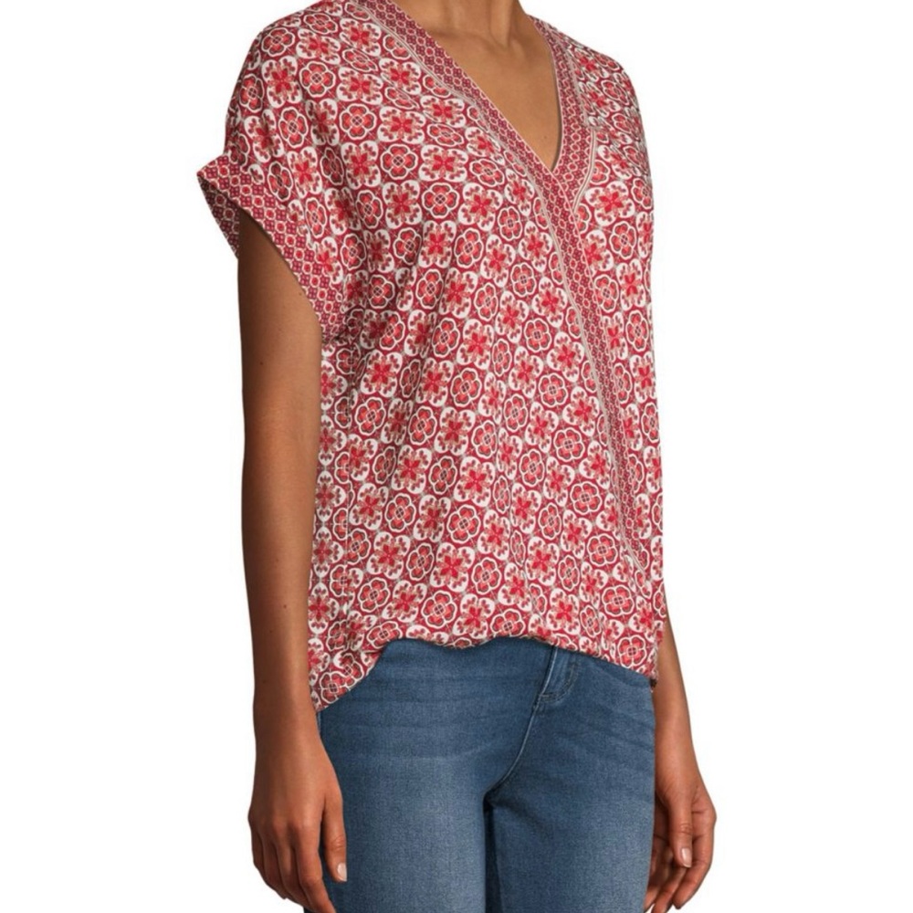 Women’s Max Studio Geometric Print V-Neck Blouse - size S